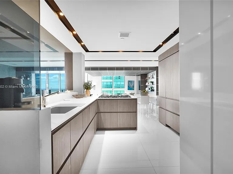 3535 S Ocean Dr #2104 — Photo 51