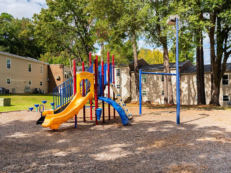 Forest Ridge — Photo 10