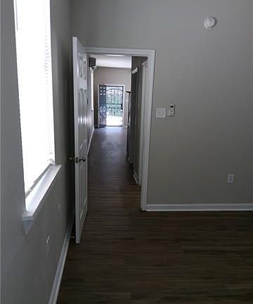 2nd image of 1231 S Clark St