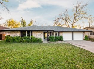 2107 Kenbridge Dr, Austin, TX 78757