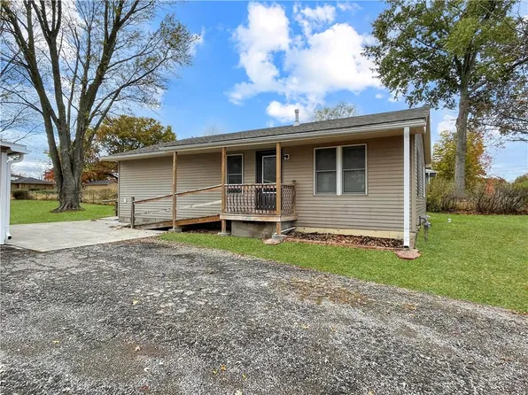 820 E Gay St, Warrensburg, MO 64093