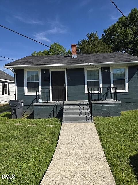 1st image of 124 Sycamore St