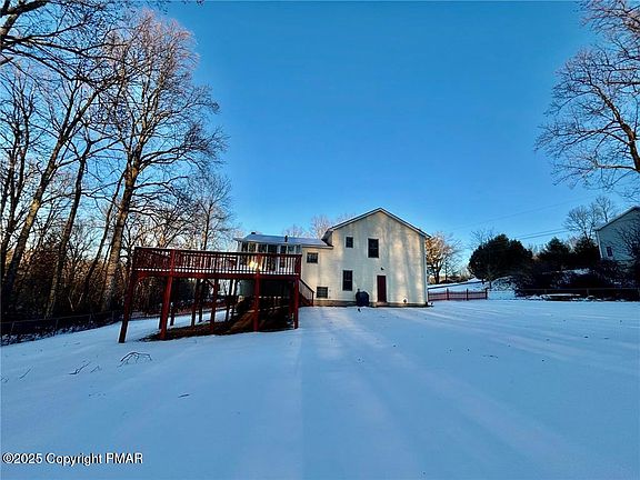 2nd image of 299 Northpark Dr W #E