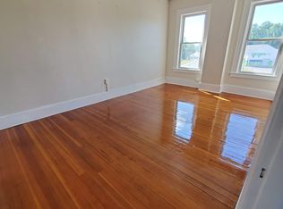 32 Bridge St APT 10, South Hadley, MA 01075