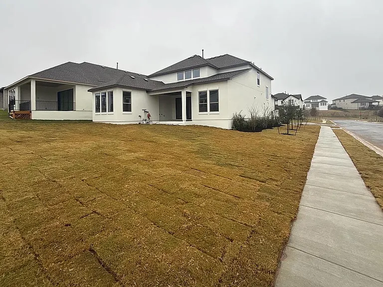 1929 Montella Way — Photo 2