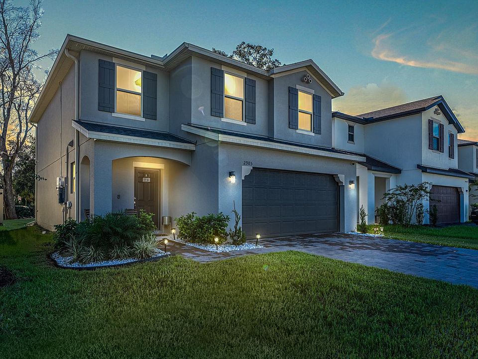 1st image of 2985 Crest Dr