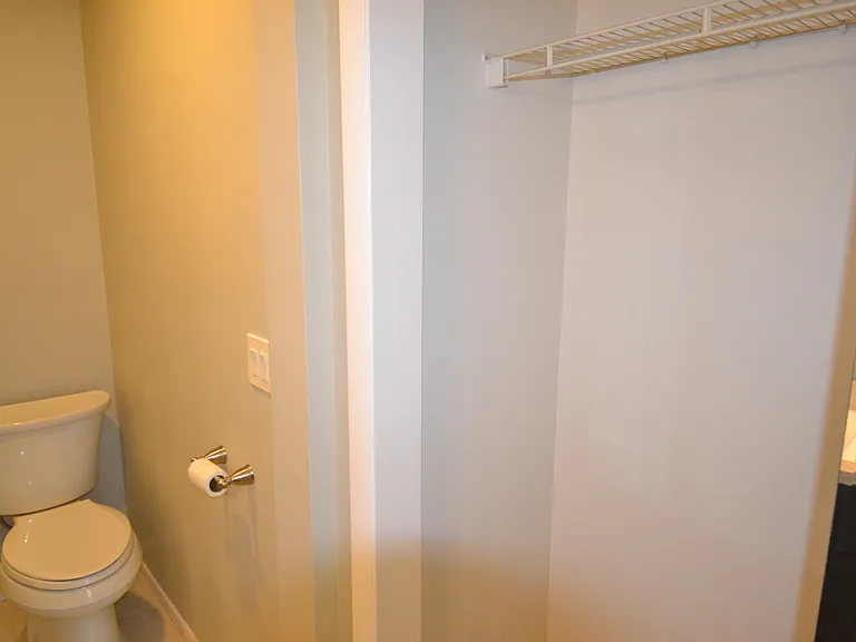 329 Moorings Cove Dr — Photo 22