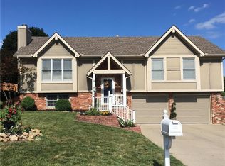 2907 Teal Ct, Saint Joseph, MO 64506
