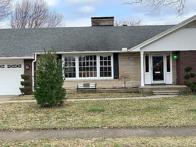 1st image of 2423 Mayfair Dr
