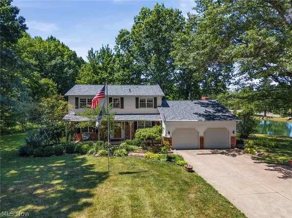 2470 Stiegler Rd, Valley City, OH 44280