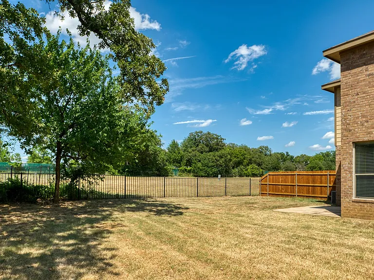 1430 Piedmont Dr — Photo 42