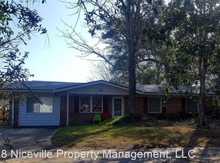 46 Amis Dr, Shalimar, FL 32579