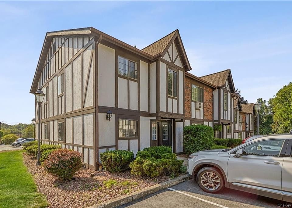 19 Brittany Drive, Middletown, NY 10940 Zillow