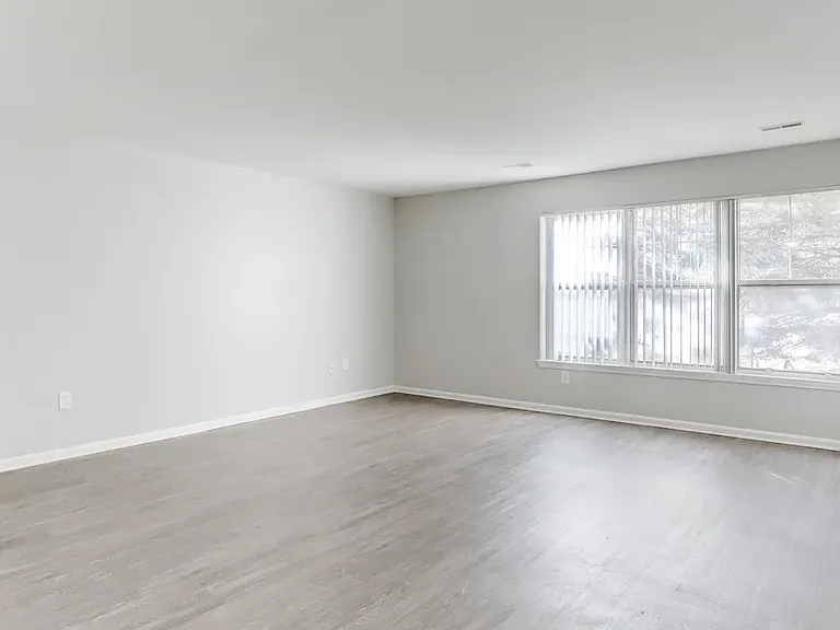 Hamlin Place Estates — Photo 21