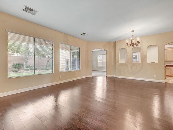 3rd image of 3916 Campanario Ave