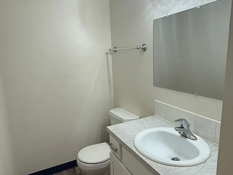S815 - Star Apartments — Photo 41
