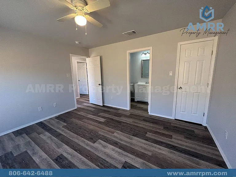 5609 Jarvis St — Photo 16