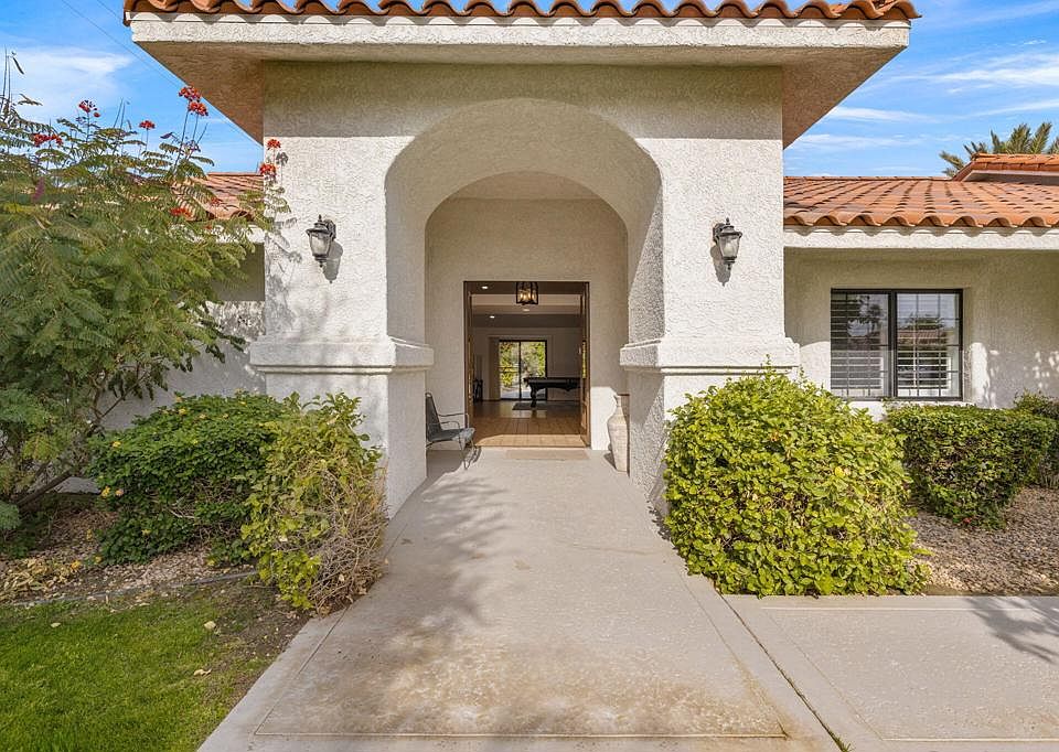 1st image of 42720 Somerset Way