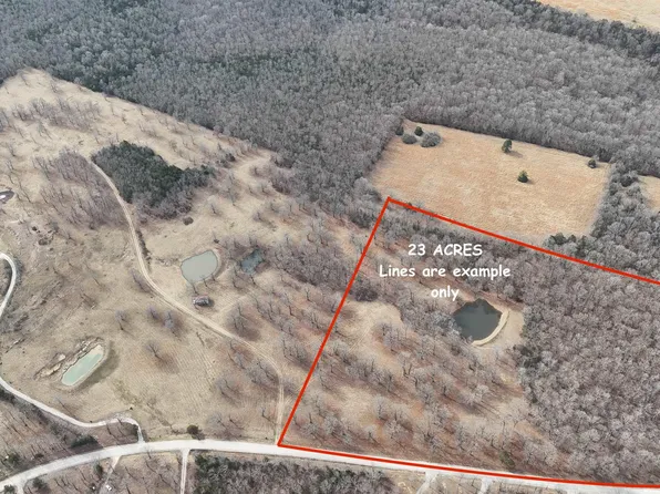 1 Old Tracy Rd, Mountain Home, AR 72653