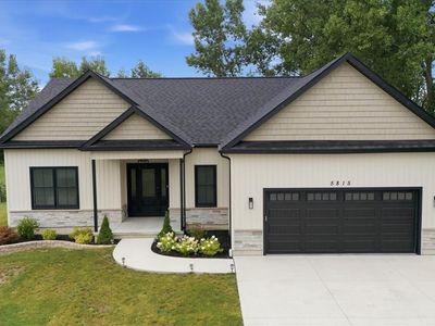 5815 Robinson Rd, Lockport, NY, 14094