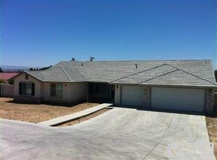14440 Apple Valley Rd, Apple Valley, CA 92307