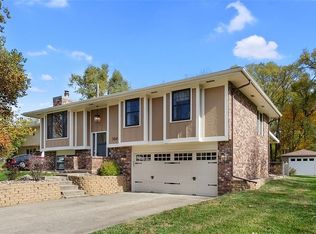 3841 E 27th St, Des Moines, IA 50317