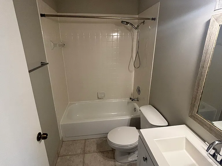 58 Paxford Ln — Photo 17