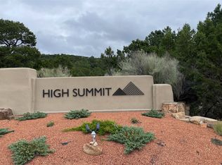 1071 S Summit Rdg, Santa Fe, NM 87501