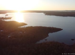 2001 Sleepy Hollow Rd, Eufaula, OK 74432