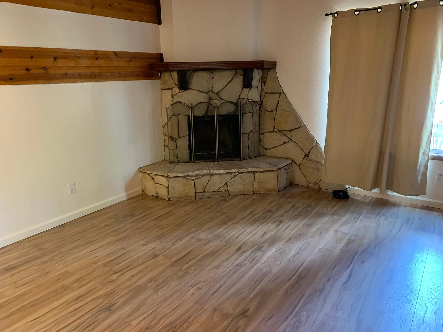 2 bed, 790 sqft, $1,500 — Photo 3