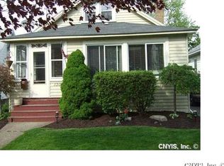 130 Harding St, Syracuse, NY 13208