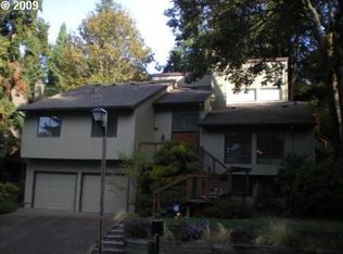 2753 Vale Ct, Lake Oswego, OR