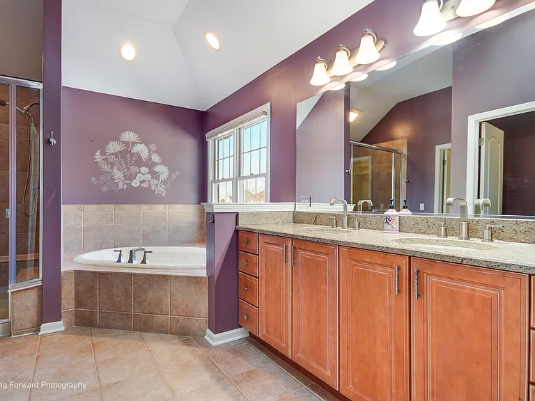 24833 Winterberry Ln — Photo 21