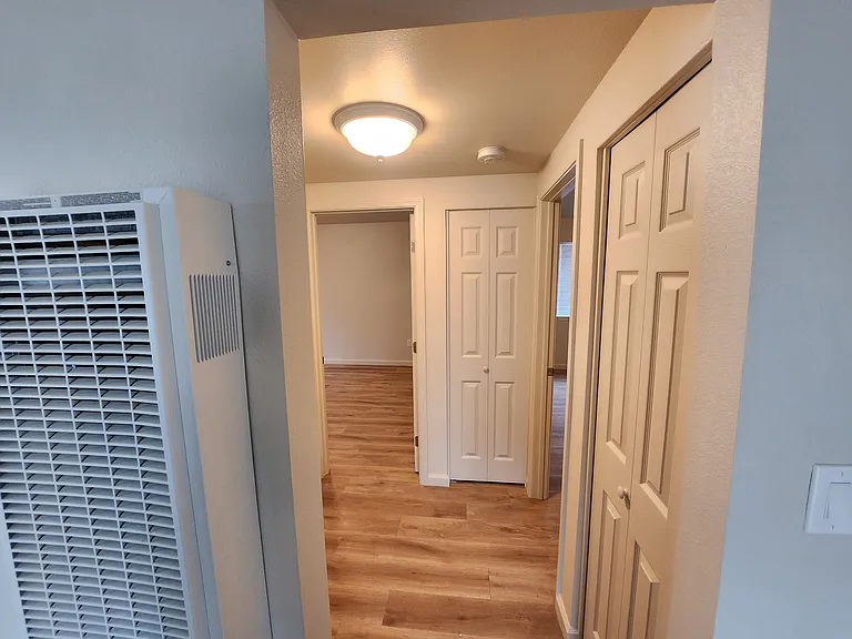 805 Sharmon Palms Ln #B — Photo 16