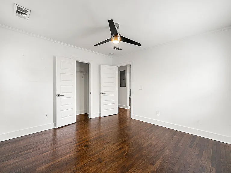 2224 Pinehurst Dr — Photo 4