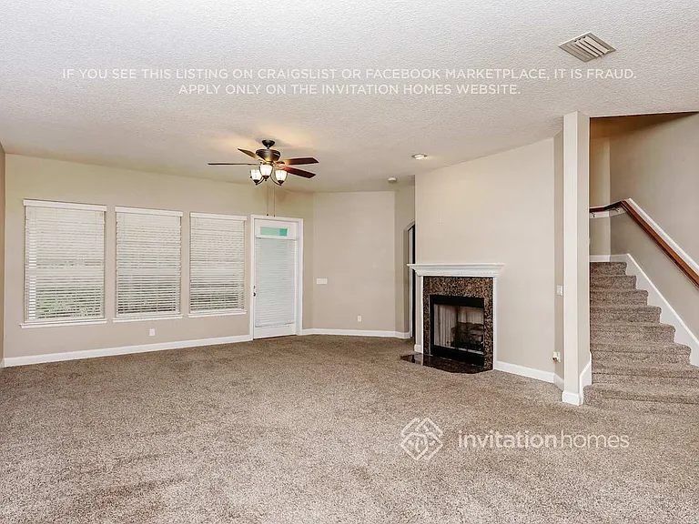 133 W Village Dr — Photo 5