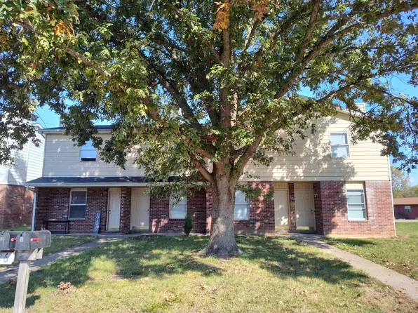 3026 Mimosa Dr, Cape Girardeau, MO 63701