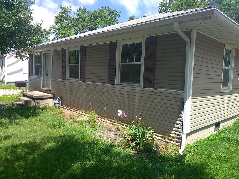 1st image of 2506 E Missouri St