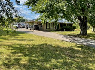 5345 Manitou Rd, Manitou, KY 42436