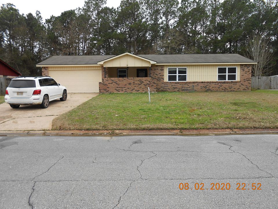1st image of 2737 Camino Grande St