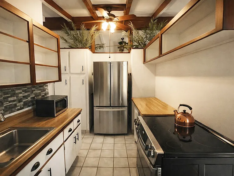 2512 Sugarloaf Ln — Photo 6
