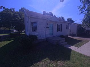 909 N Weinbach Ave, Evansville, IN 47711