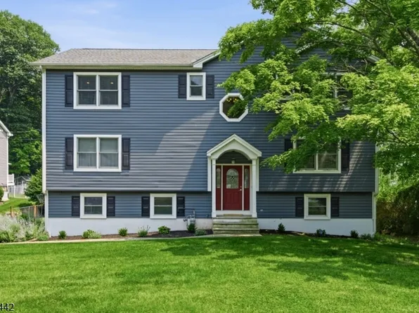 203 W Lake Shore Dr, Rockaway Twp., NJ 07866