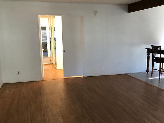 4th image of 960 E Bonita Ave Unit 83