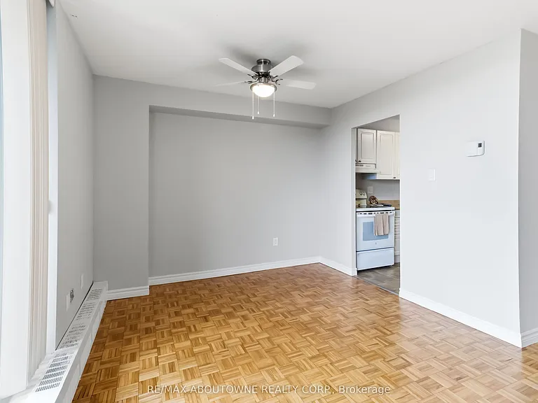 60 Park Ave #1003 — Photo 7