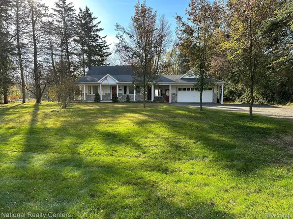 34685 Five Mile Rd, Livonia, MI 48154