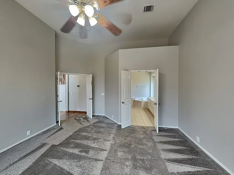 2815 Saint Maria Dr — Photo 7