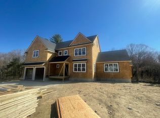 6 Cloverleaf Ln, Westford, MA 01886