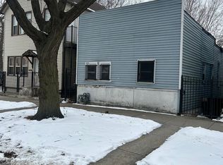 8752 S Exchange Ave, Chicago, IL 60617