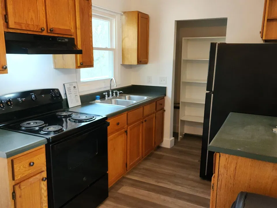 Full kitchen with new appliances